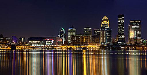 2D战棋游戏《魔法门：英雄交锋决定版》现已正式上市